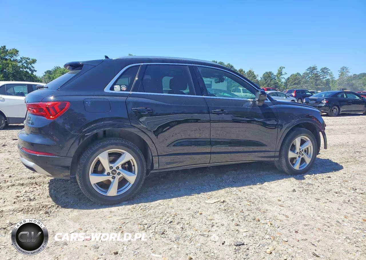 2021 Audi Q3 Premium 40 VIN:WA1AUCF34M1074947 - 3