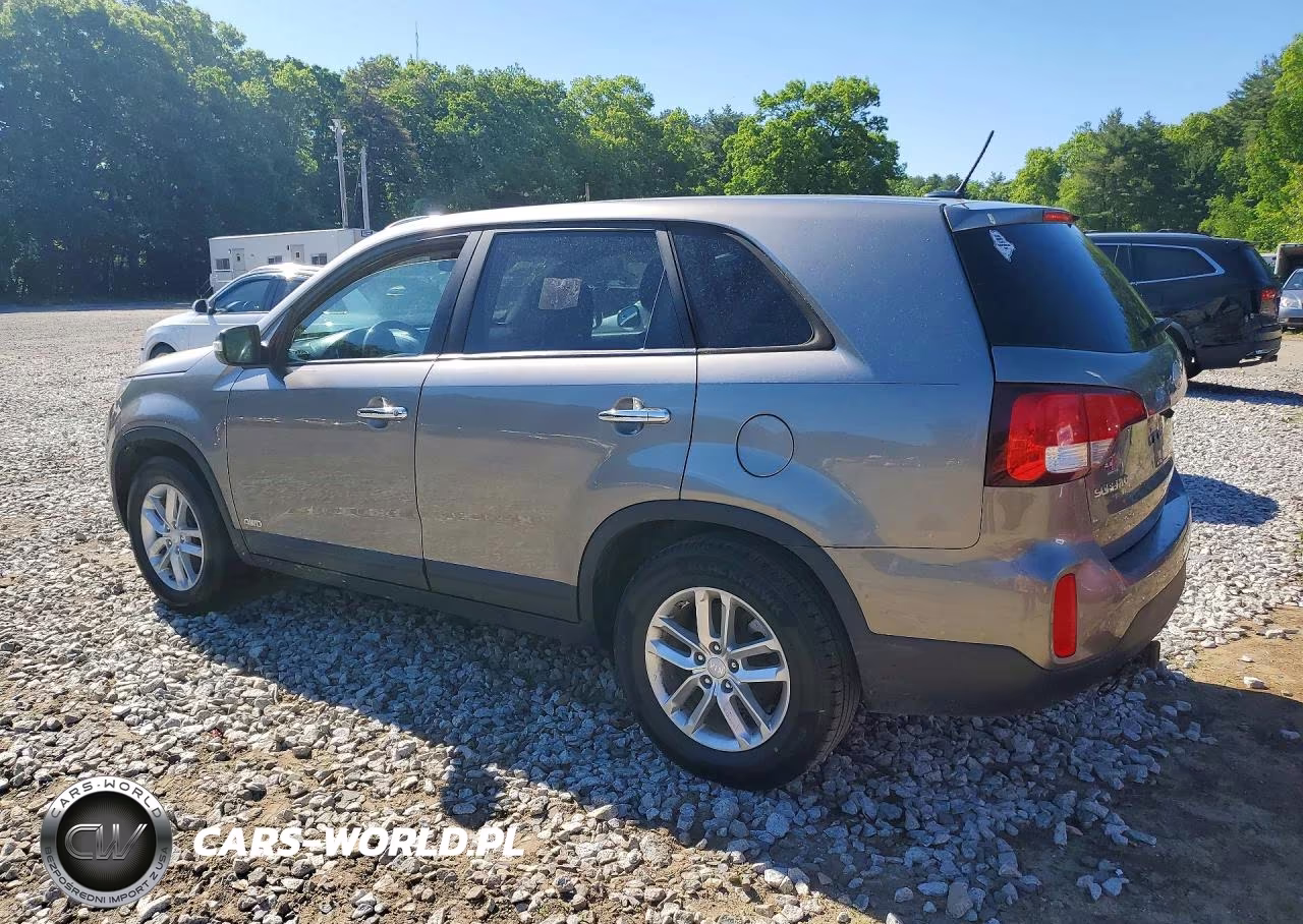 2014 Kia Sorento Lx VIN:5XYKTCA67EG535560 - 2