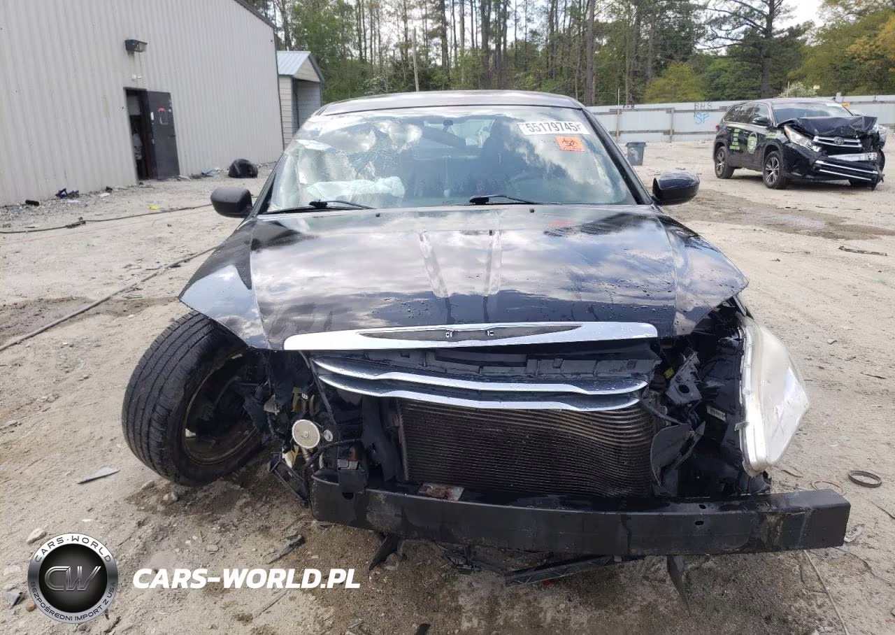 2011 Chrysler 200 Touring VIN:1C3BC1FB3BN589537 - 5