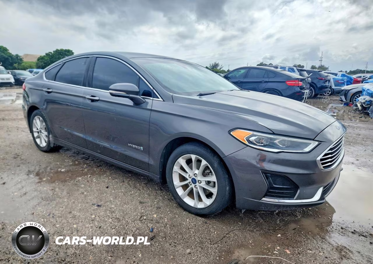 2019 Ford Fusion Sel VIN:3FA6P0MU6KR137357 - 4