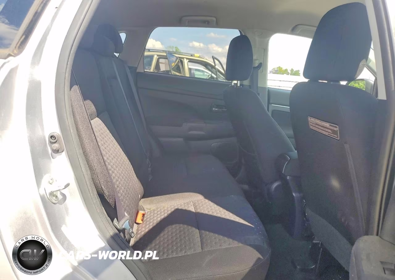 2011 Mitsubishi Outlander Sport Se VIN:JA4AR4AU1BZ021595 - 11