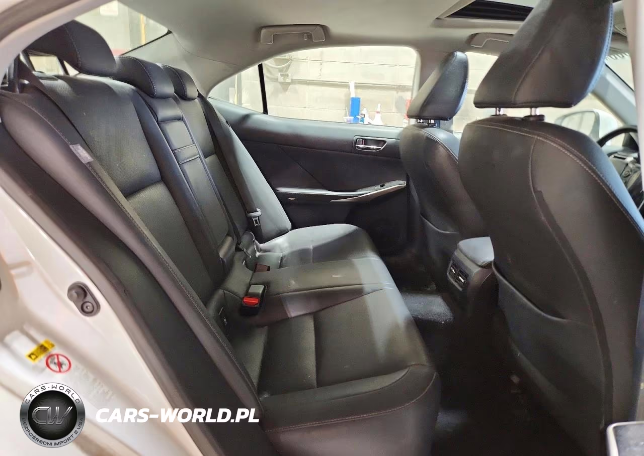 2015 Lexus Is 250 VIN:JTHCF1D27F5020950 - 10