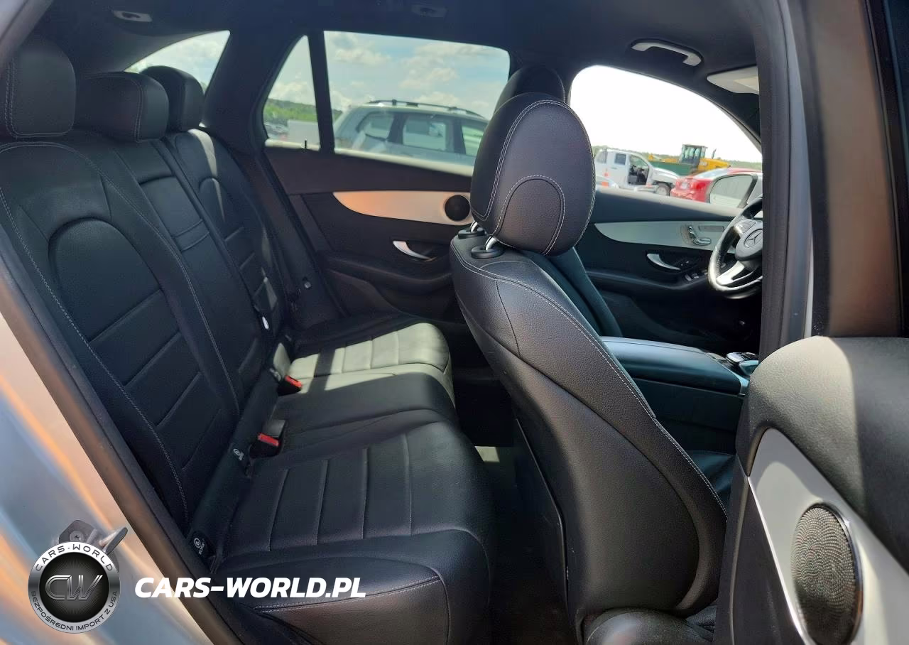 2017 Mercedes-Benz Glc 300 4Matic VIN:WDC0G4KB2HF129054 - 10