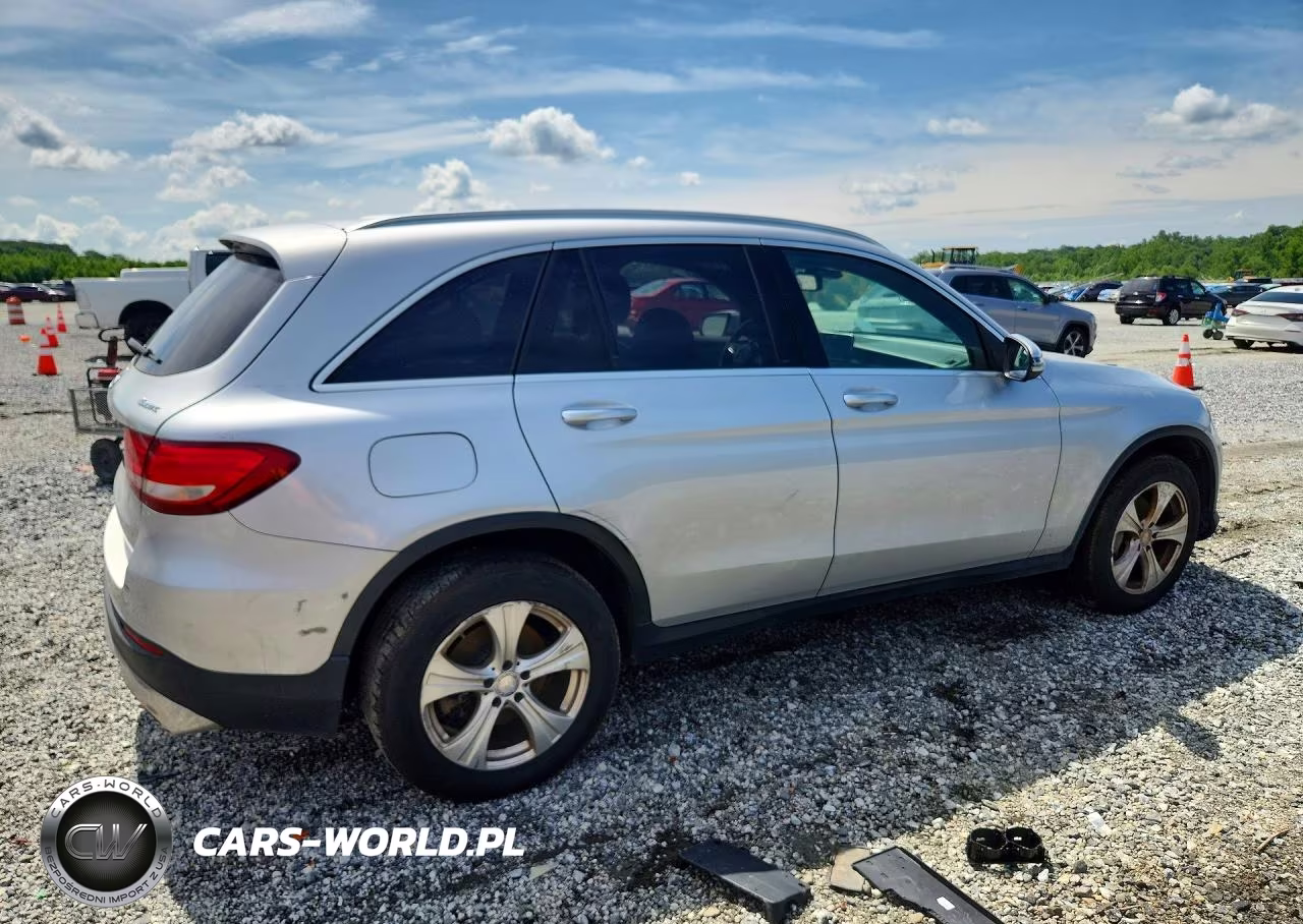 2017 Mercedes-Benz Glc 300 4Matic VIN:WDC0G4KB2HF129054 - 3