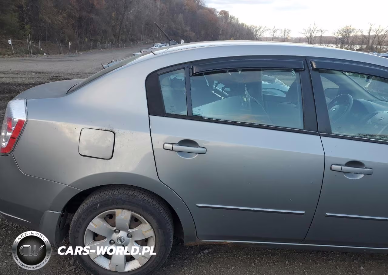 2009 Nissan Sentra 2.0 VIN:3N1AB61E29L686623 - 10
