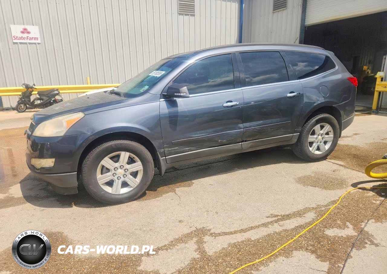 2011 Chevrolet Traverse Lt – zdjęcie 1 z 13