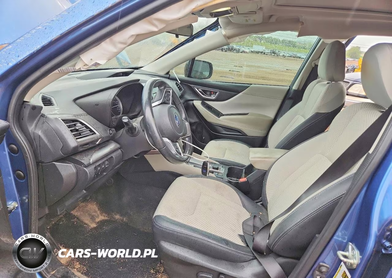 2023 Subaru Forester Premium VIN:JF2SKAEC7PH424543 - 7