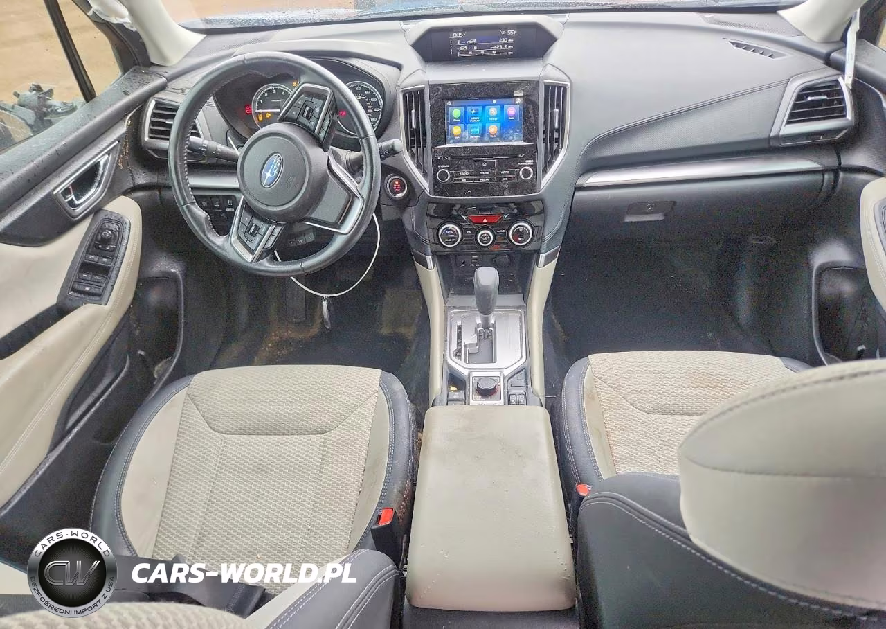 2023 Subaru Forester Premium VIN:JF2SKAEC7PH424543 - 8