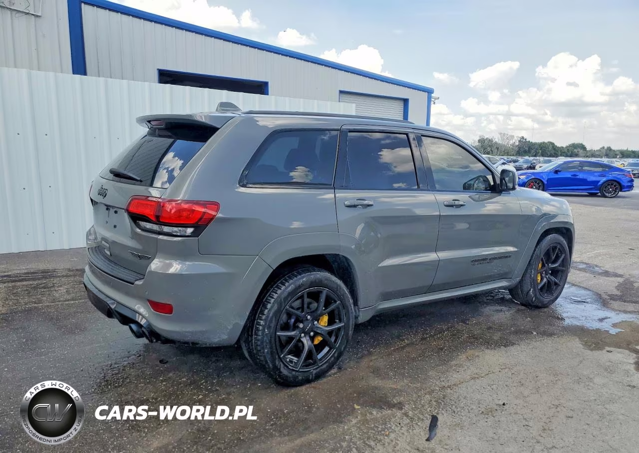2020 Jeep Grand Cherokee Trackhawk 4X4 VIN:1C4RJFN96LC141821 - 3
