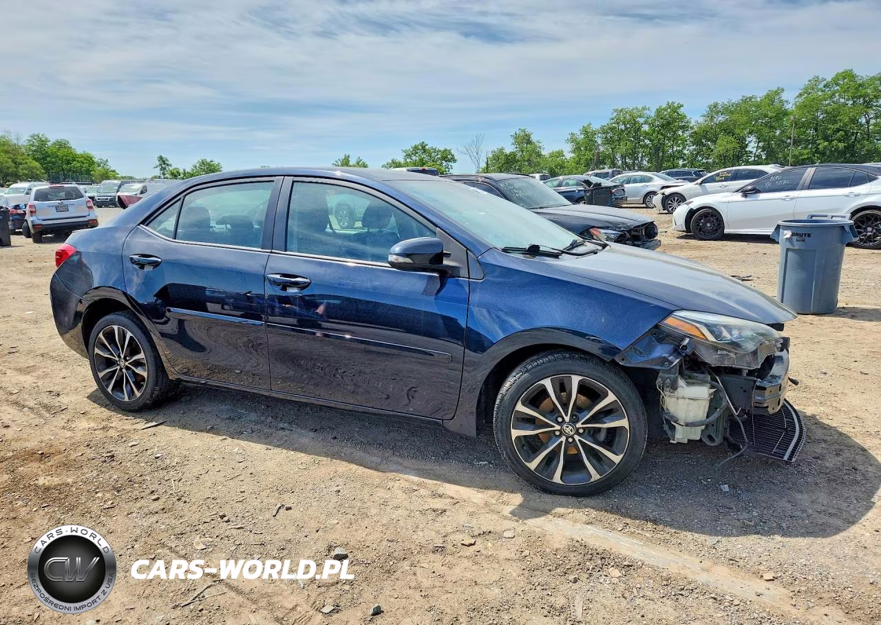 2019 Toyota Corolla Se VIN:2T1BURHE7KC163464 - 4