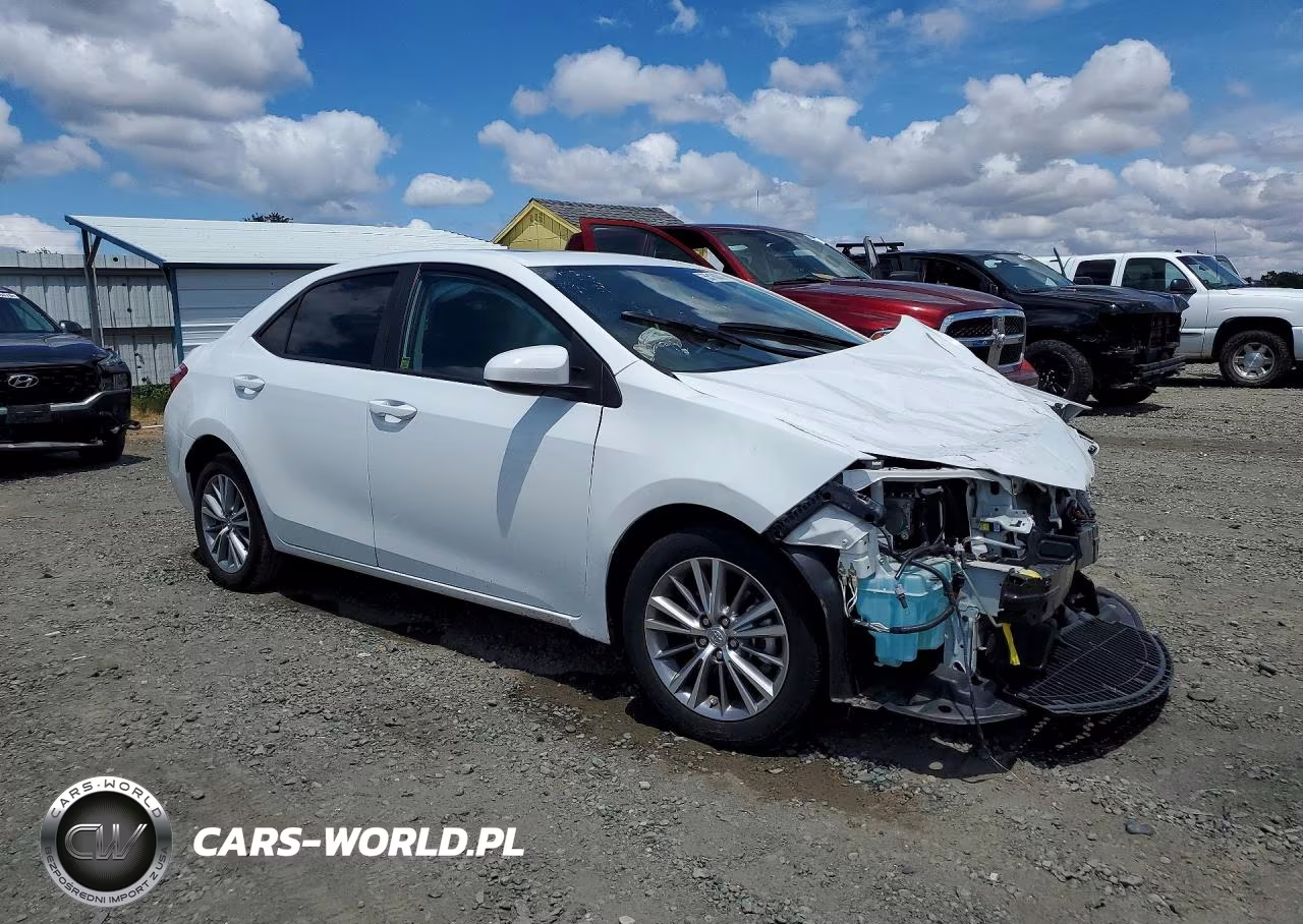 2014 Toyota Corolla Le Premium VIN:5YFBURHE5EP032411 - 4