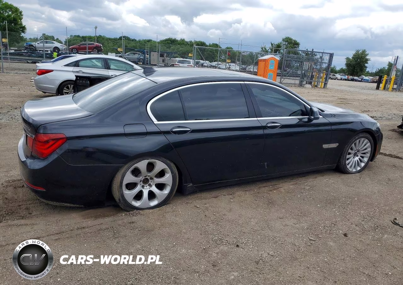 2013 BMW 740 Lxi VIN:WBAYF4C58DDE23679 - 3