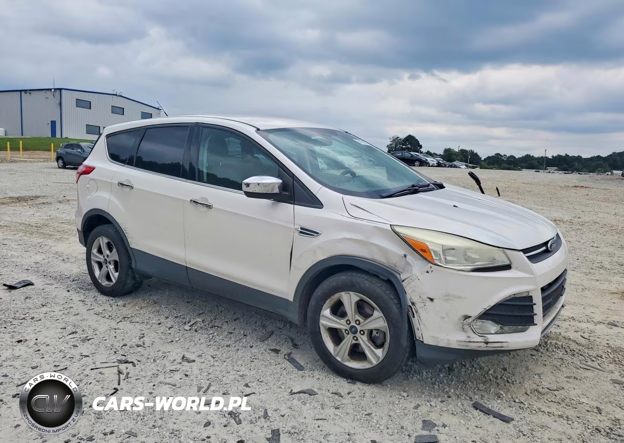 2015 Ford Escape Se VIN:1FMCU0G9XFUB59756 - 4