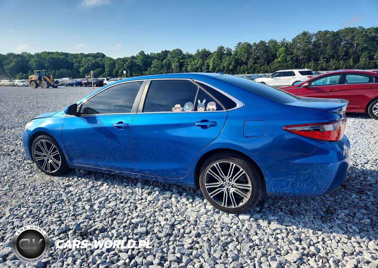 2016 Toyota Camry Special Edition VIN:4T1BF1FK2GU561594 - 2