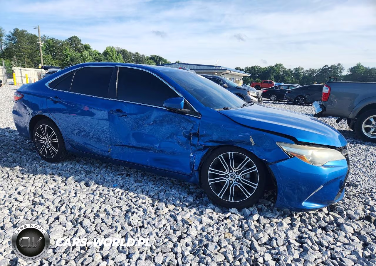 2016 Toyota Camry Special Edition VIN:4T1BF1FK2GU561594 - 4