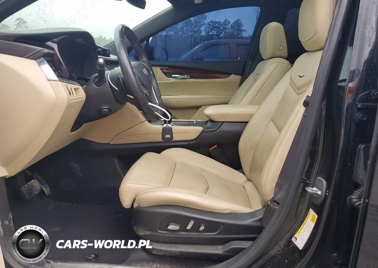 2017 Cadillac Xt5 Premium Luxury VIN:1GYKNERS8HZ126040 - 7