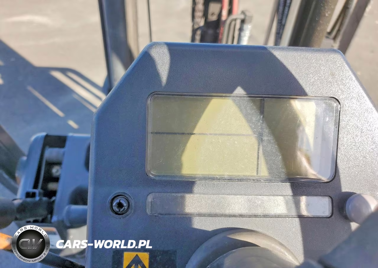 2001 Caterpillar Forklift VIN:A3EC110207 - 8