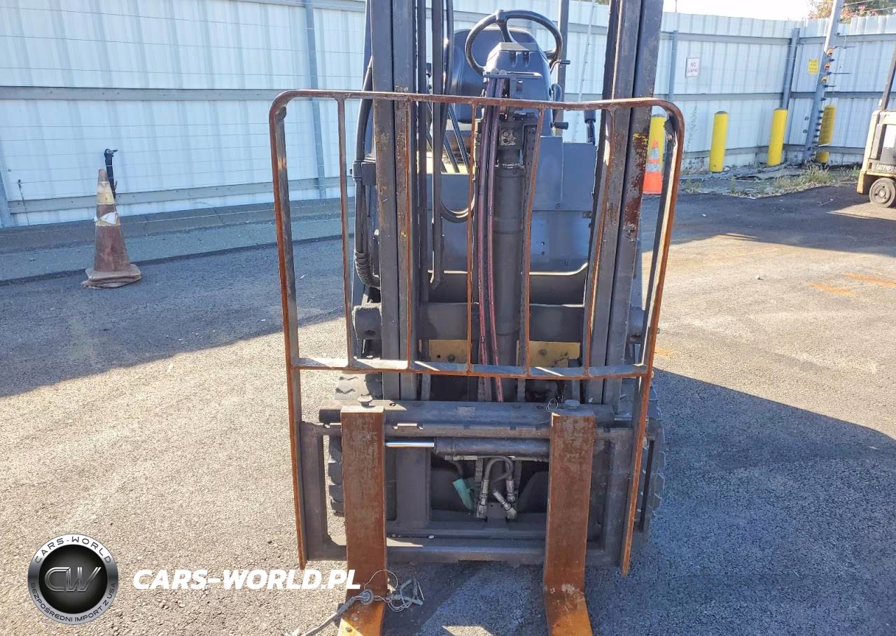 2001 Caterpillar Forklift VIN:A3EC110207 - 9