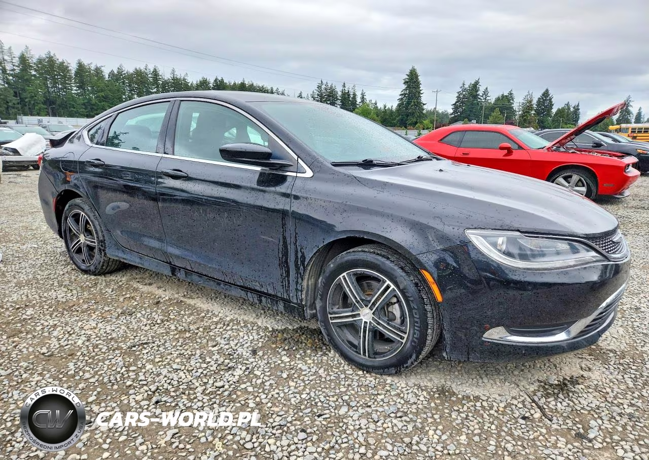 2015 Chrysler 200 Limited VIN:1C3CCCAB0FN577116 - 4