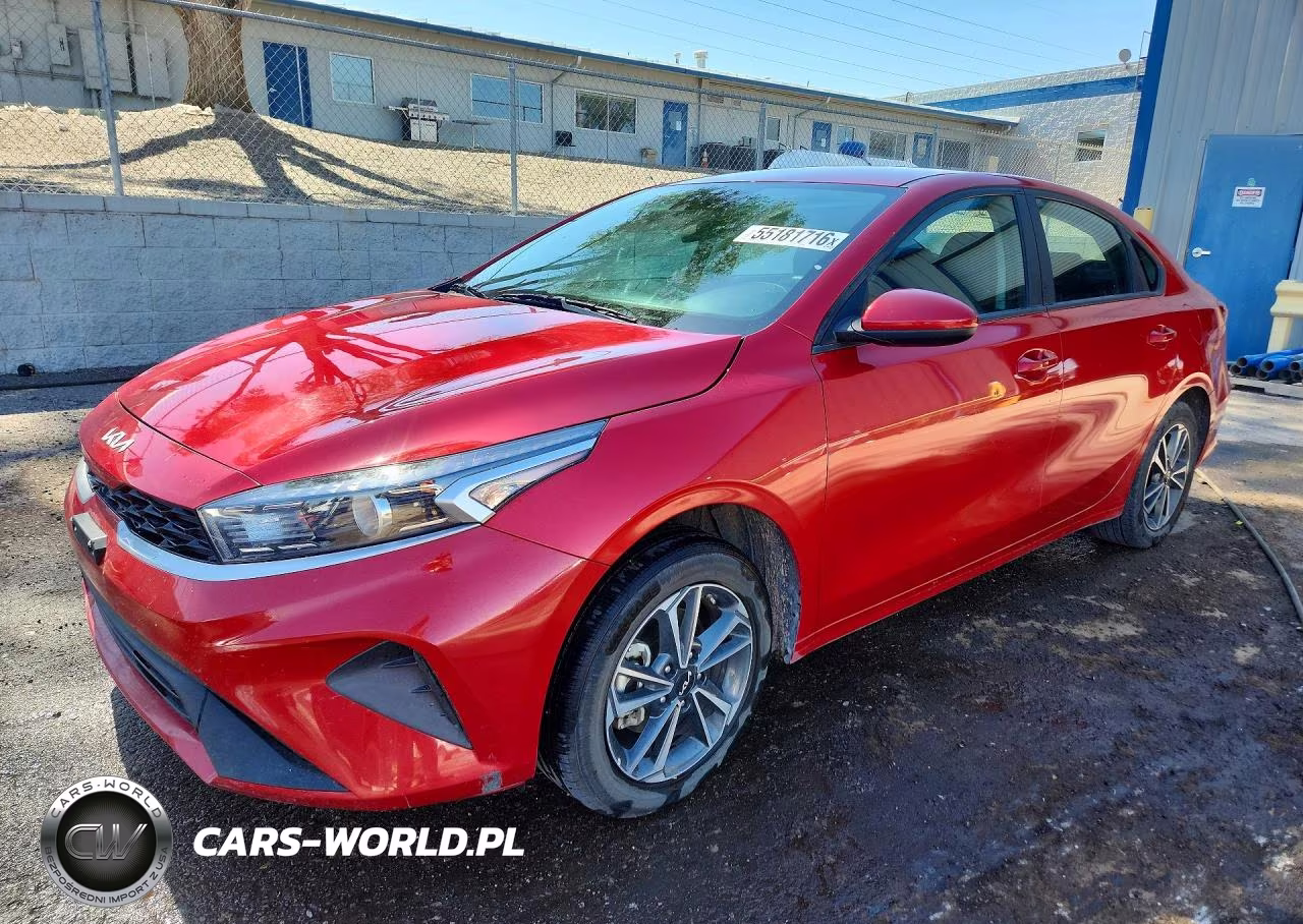 2023 Kia Forte Lxs