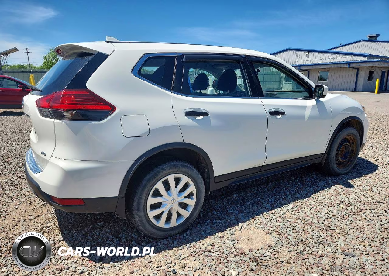 2017 Nissan Rogue S VIN:JN8AT2MVXHW024932 - 3