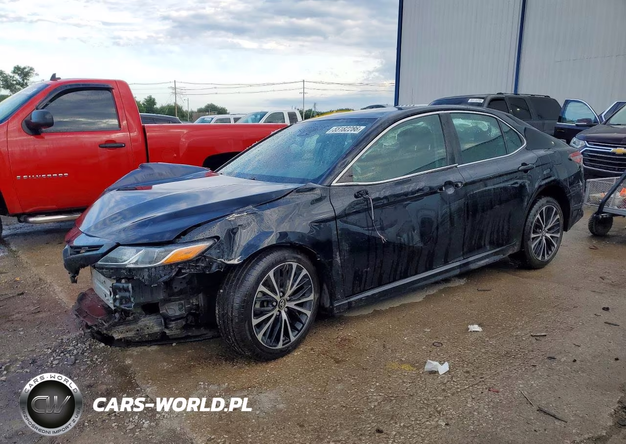 2019 Toyota Camry – zdjęcie 1 z 12