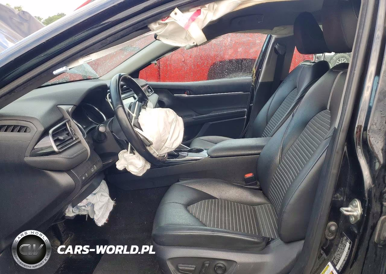 2019 Toyota Camry VIN:4T1B11HK0KU733951 - 7