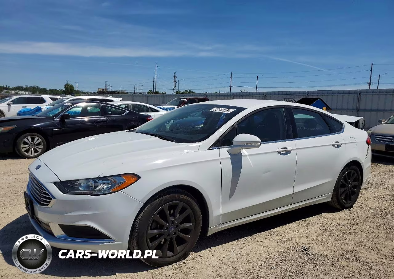 2017 Ford Fusion Se – zdjęcie 1 z 12