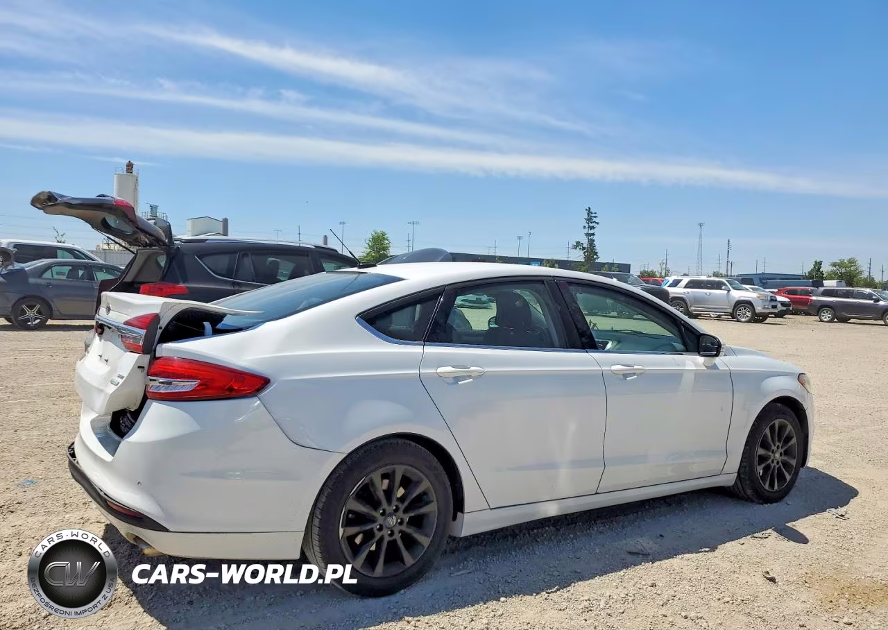 2017 Ford Fusion Se VIN:3FA6P0HDXHR305066 - 3