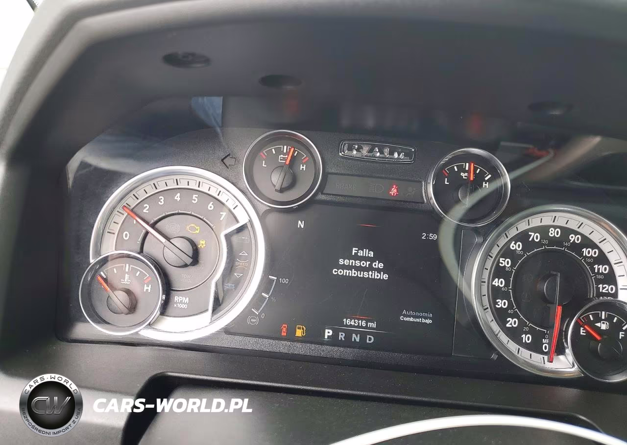2018 Ram 1500 Big Horn Crew C VIN:1C6RR7LT2JS111125 - 9