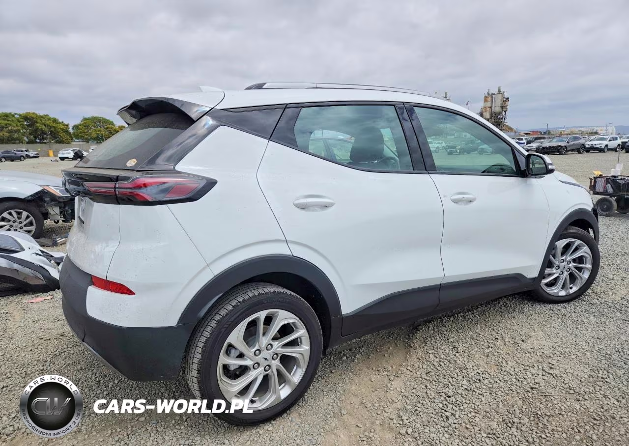 2023 Chevrolet Bolt Euv Lt VIN:1G1FY6S04P4206582 - 3