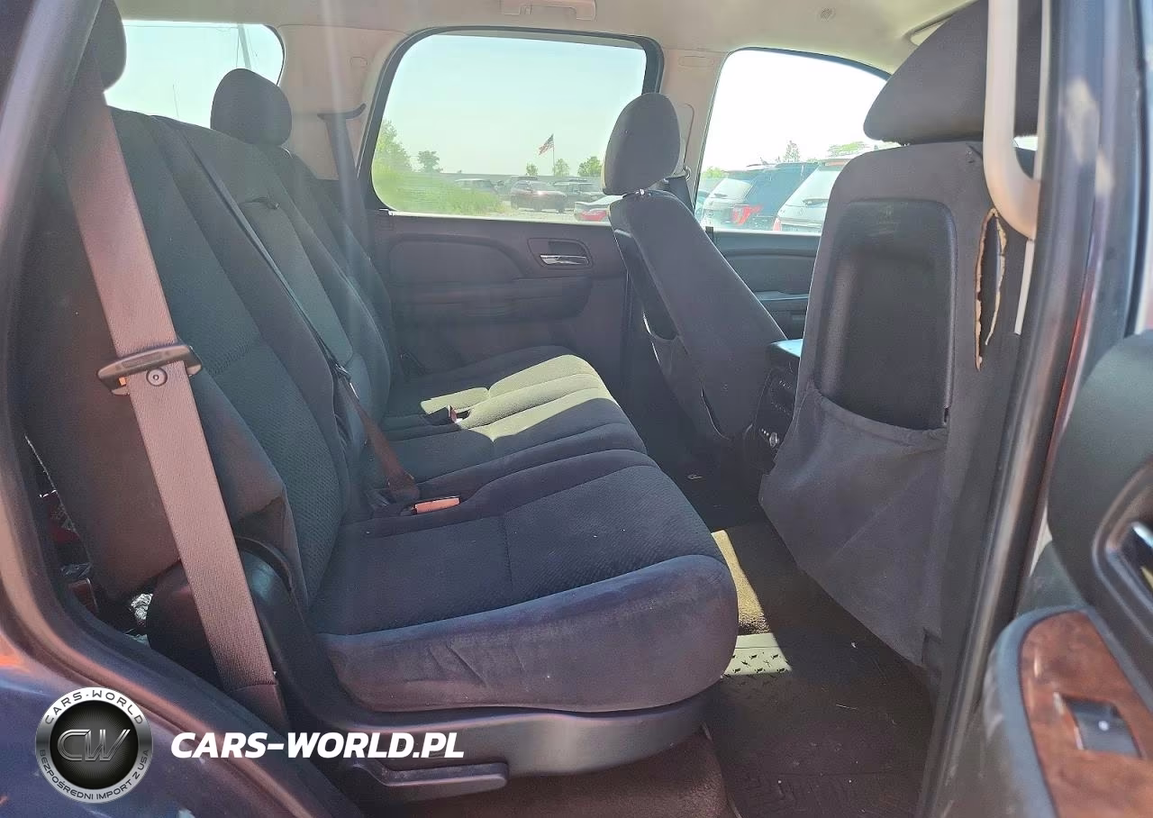 2008 Chevrolet Tahoe C1500 VIN:1GNFC13038J206431 - 11
