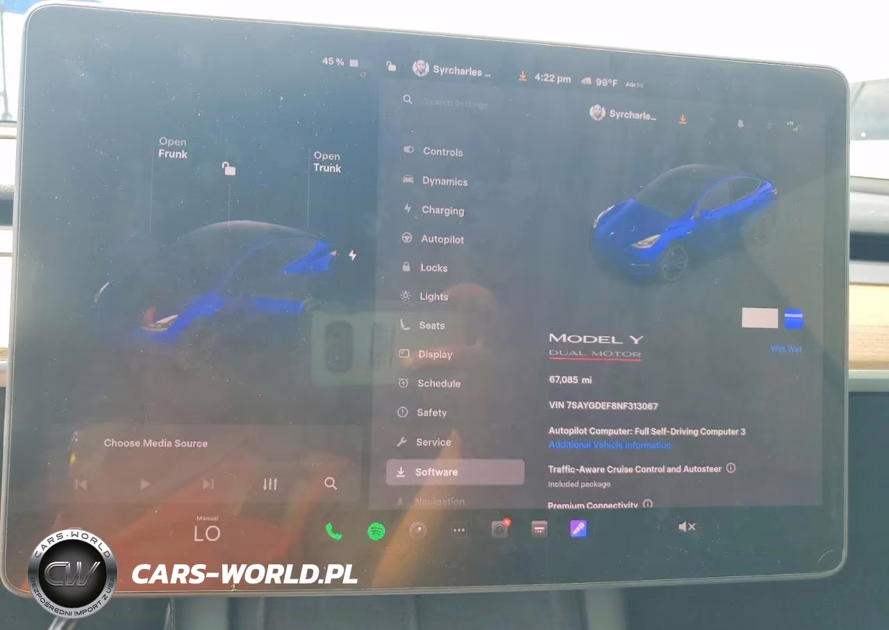 2022 Tesla Model Y VIN:7SAYGDEF8NF313067 - 9