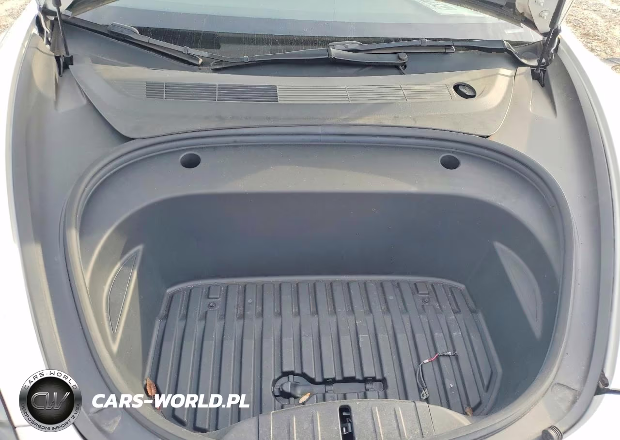 2022 Tesla Model 3 VIN:5YJ3E1EB7NF328670 - 11