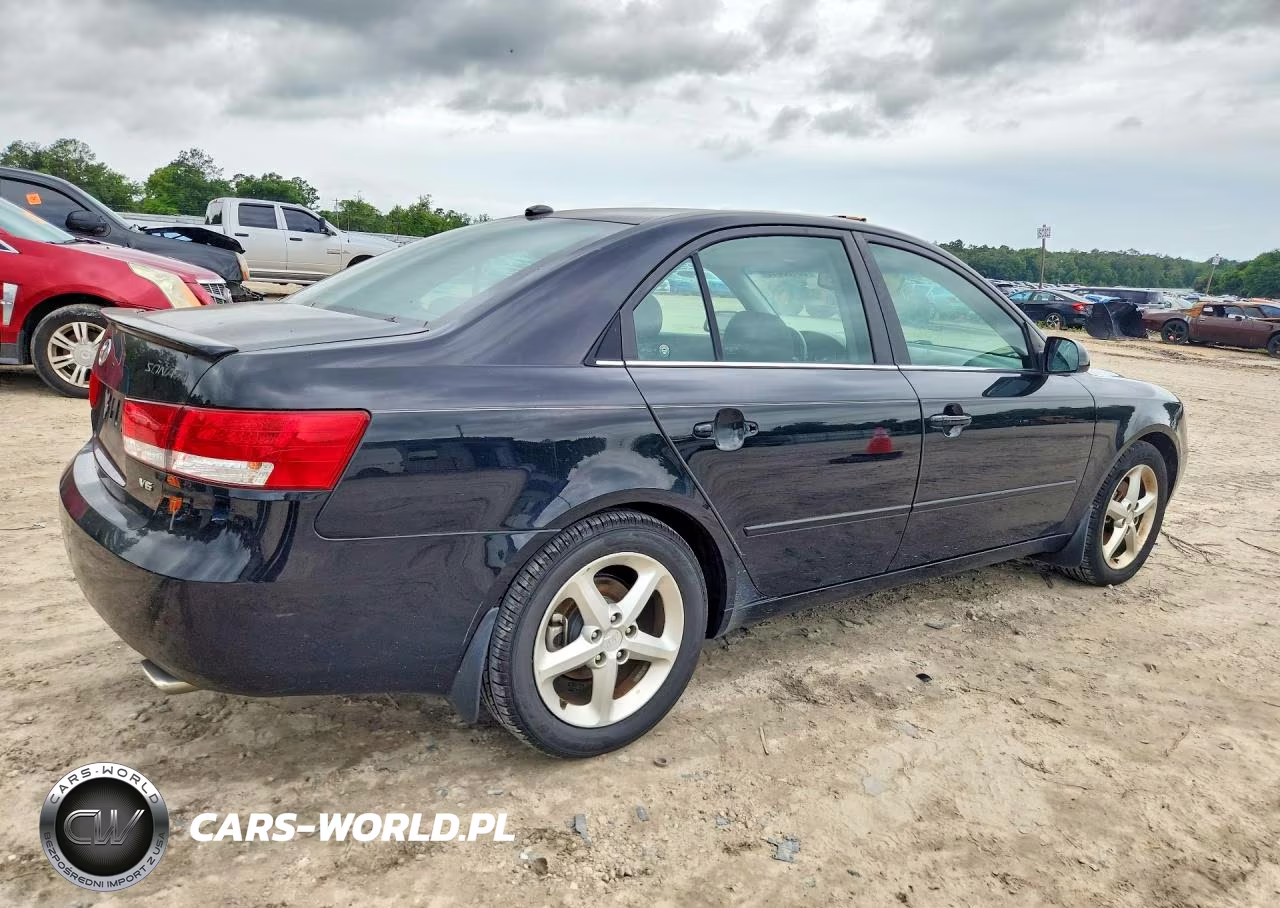 2008 Hyundai Sonata VIN:5NPEU46F28H345588 - 3