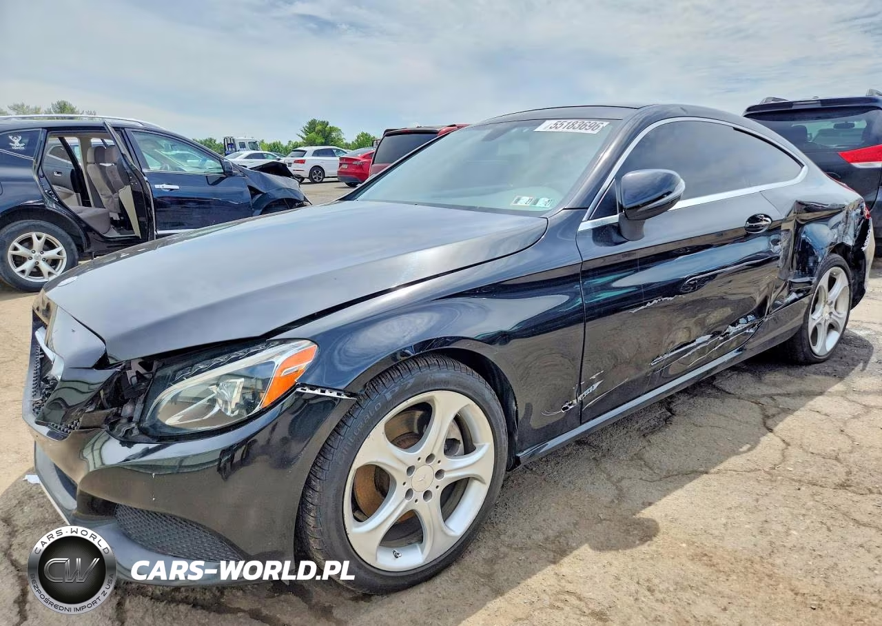 2017 Mercedes-Benz C300 – zdjęcie 1 z 12
