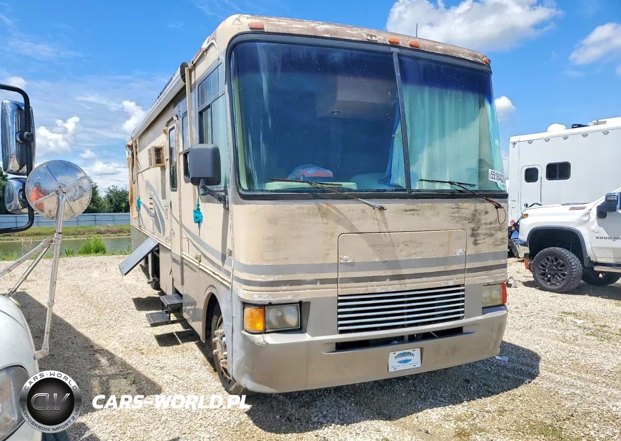 2003 Monaco Monarch Se