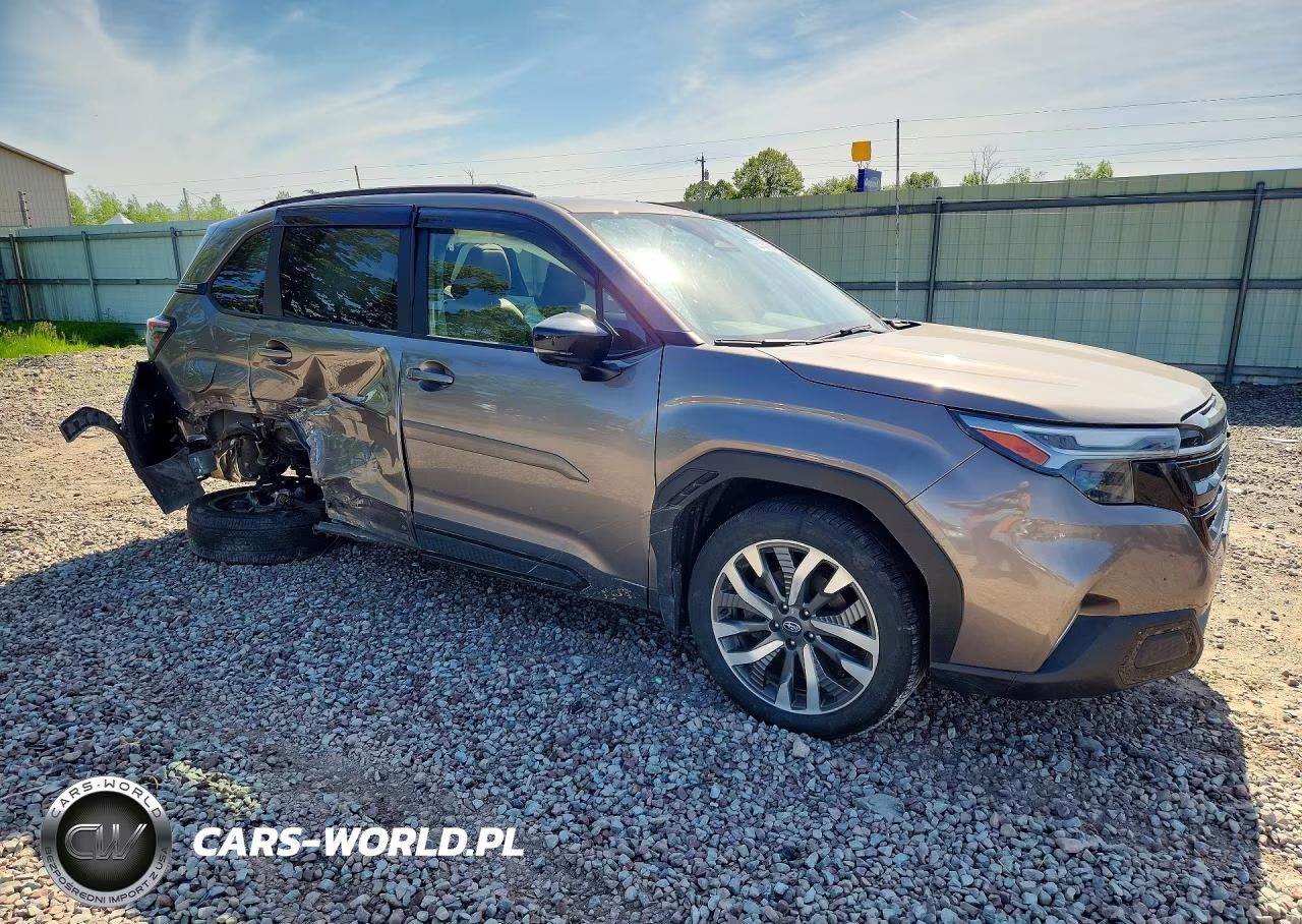 2025 Subaru Forester Touring VIN:JF2SLDTC7SH428134 - 4