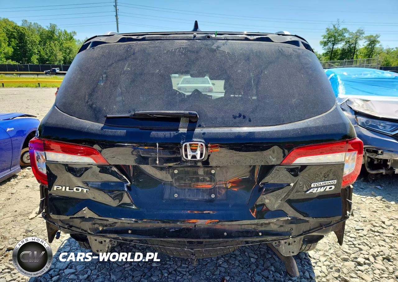 2019 Honda Pilot Touring VIN:5FNYF6H97KB087889 - 6