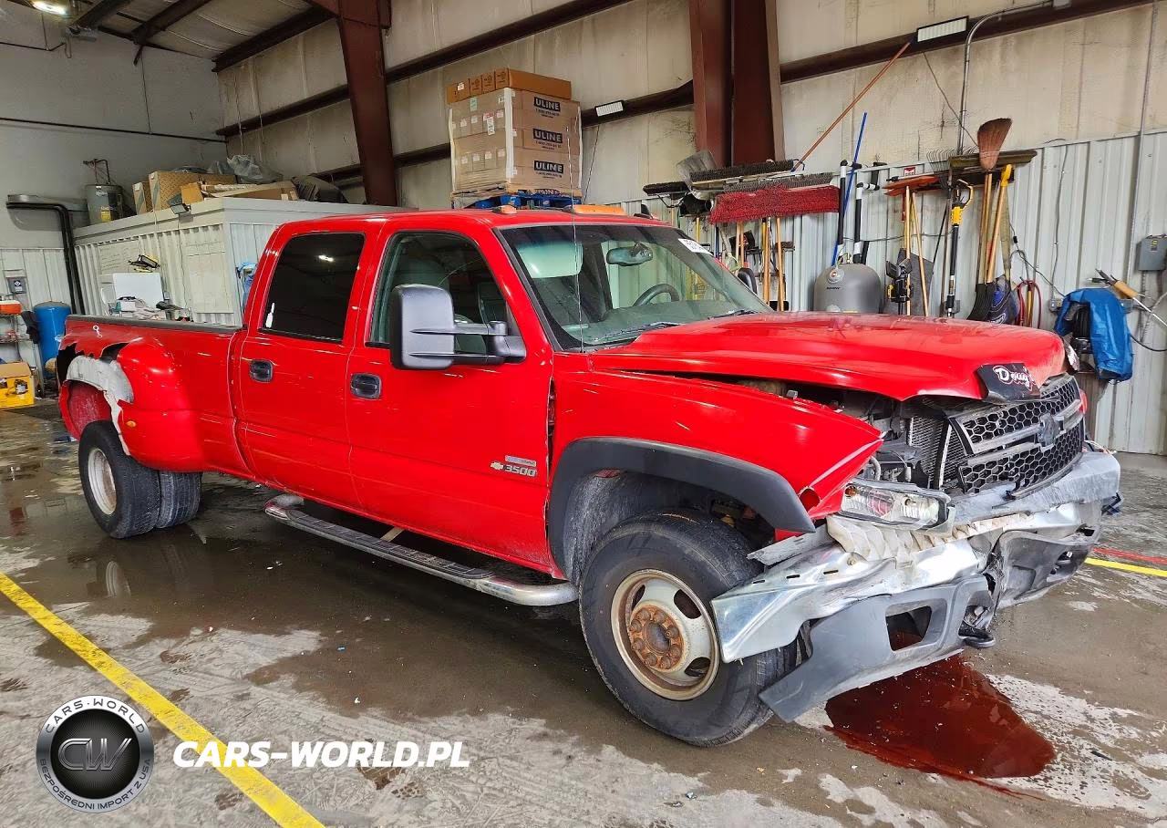 2007 Chevrolet Silverado K3500 VIN:1GCJK33D97F152624 - 4