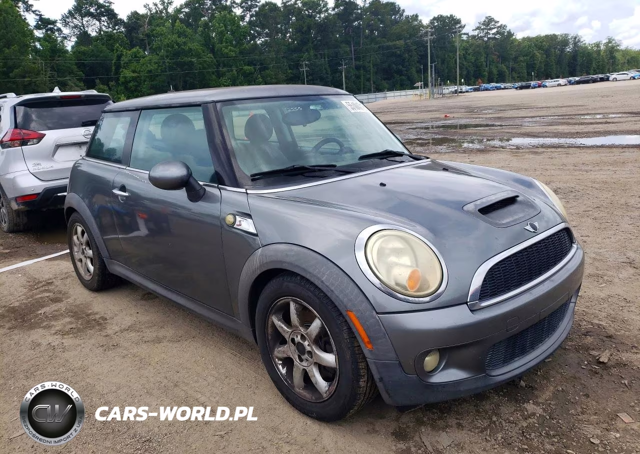 2007 Mini Cooper S VIN:WMWMF735X7TL91311 - 4