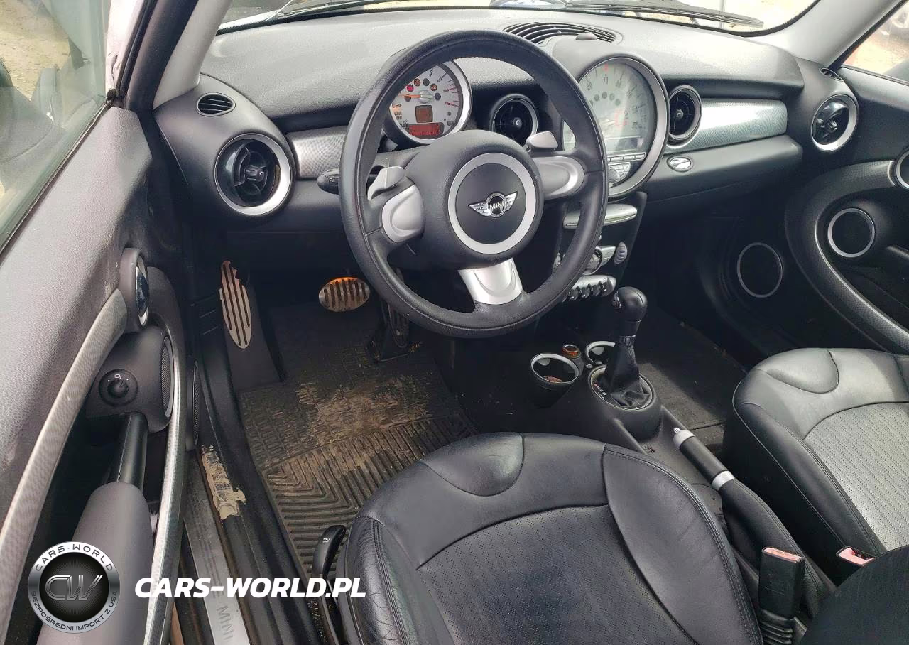 2007 Mini Cooper S VIN:WMWMF735X7TL91311 - 8