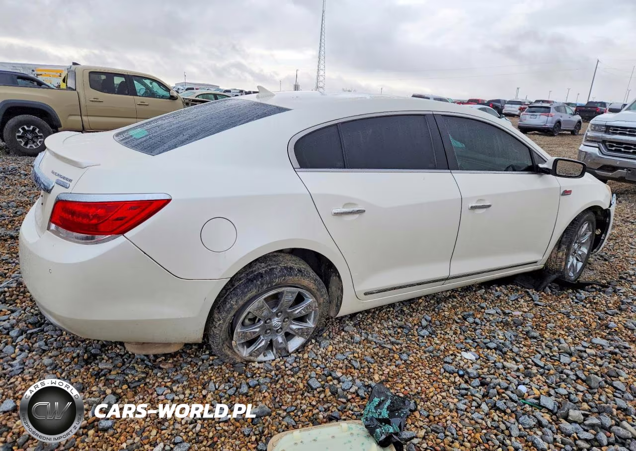 2013 Buick Lacrosse VIN:1G4GC5E33DF263880 - 3