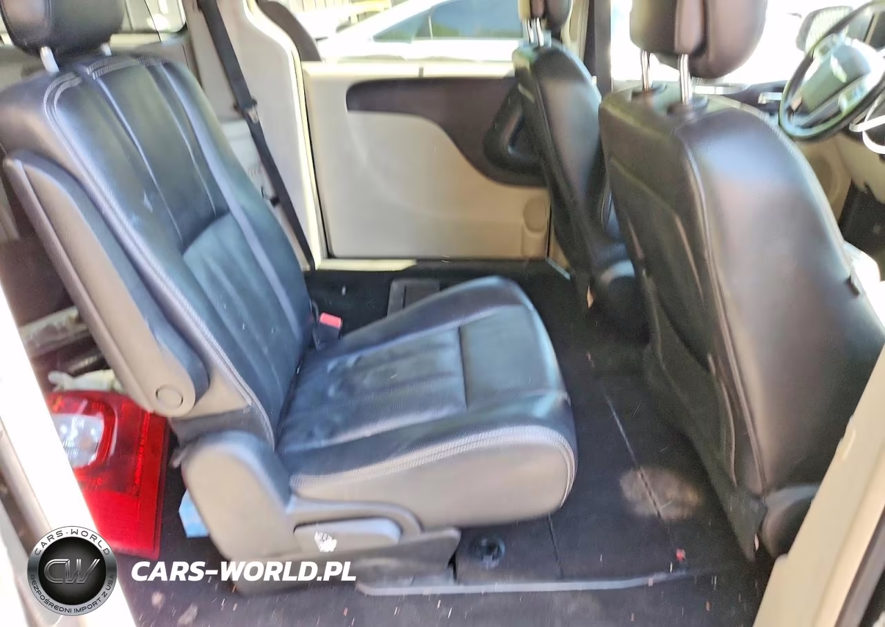 2012 Chrysler Town & Country Touring L VIN:2C4RC1CG2CR411150 - 11