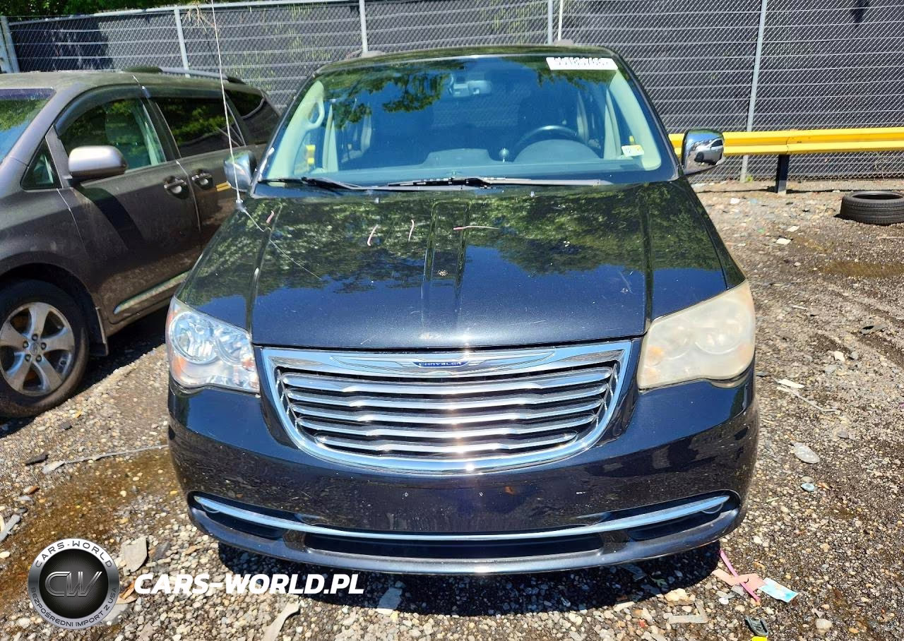 2012 Chrysler Town & Country Touring L VIN:2C4RC1CG2CR411150 - 5