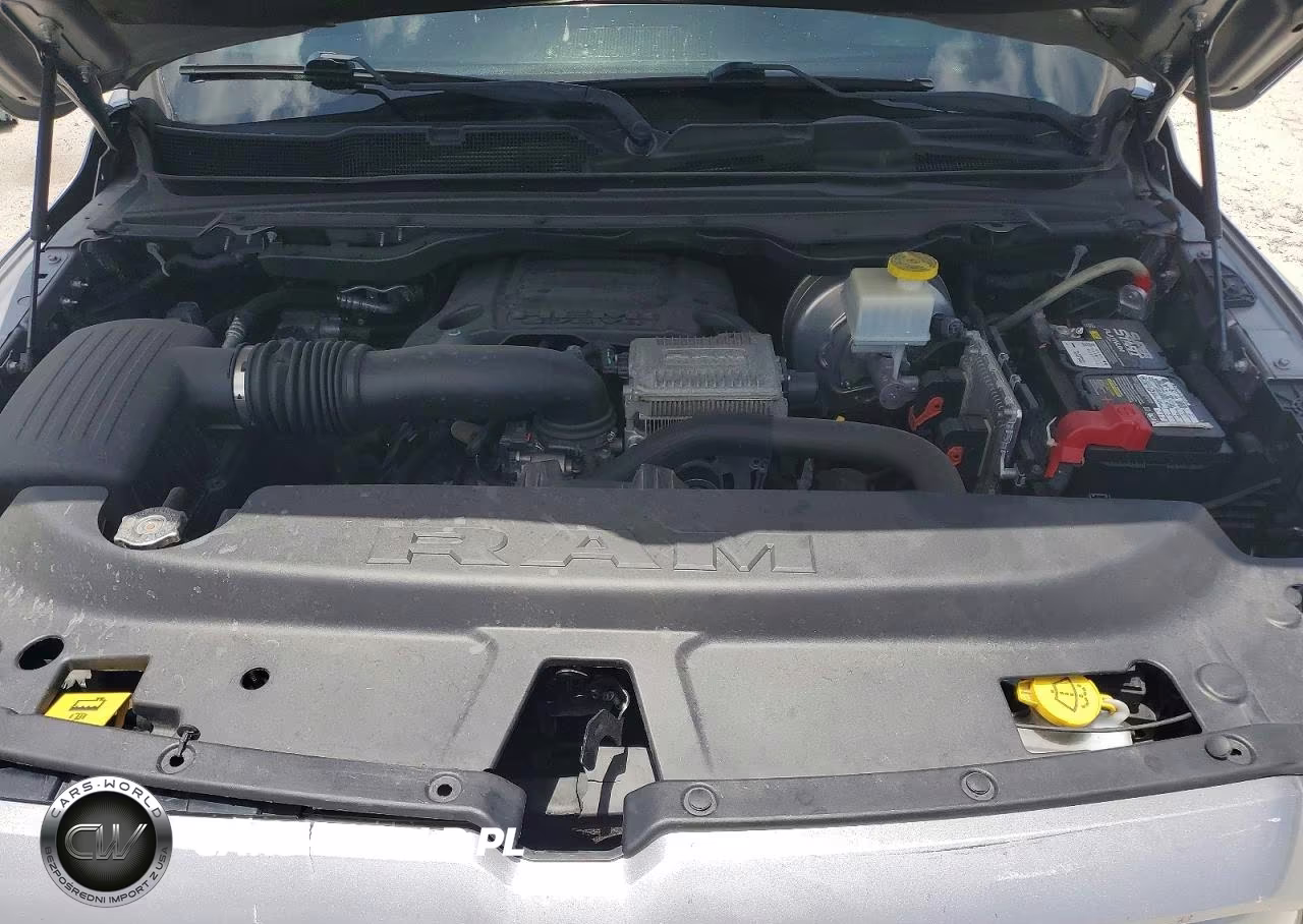 2019 Ram 1500 Big Horn VIN:1C6SRFFT8KN602113 - 11
