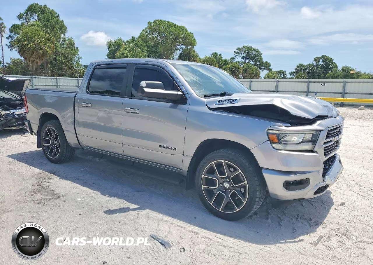 2019 Ram 1500 Big Horn VIN:1C6SRFFT8KN602113 - 4