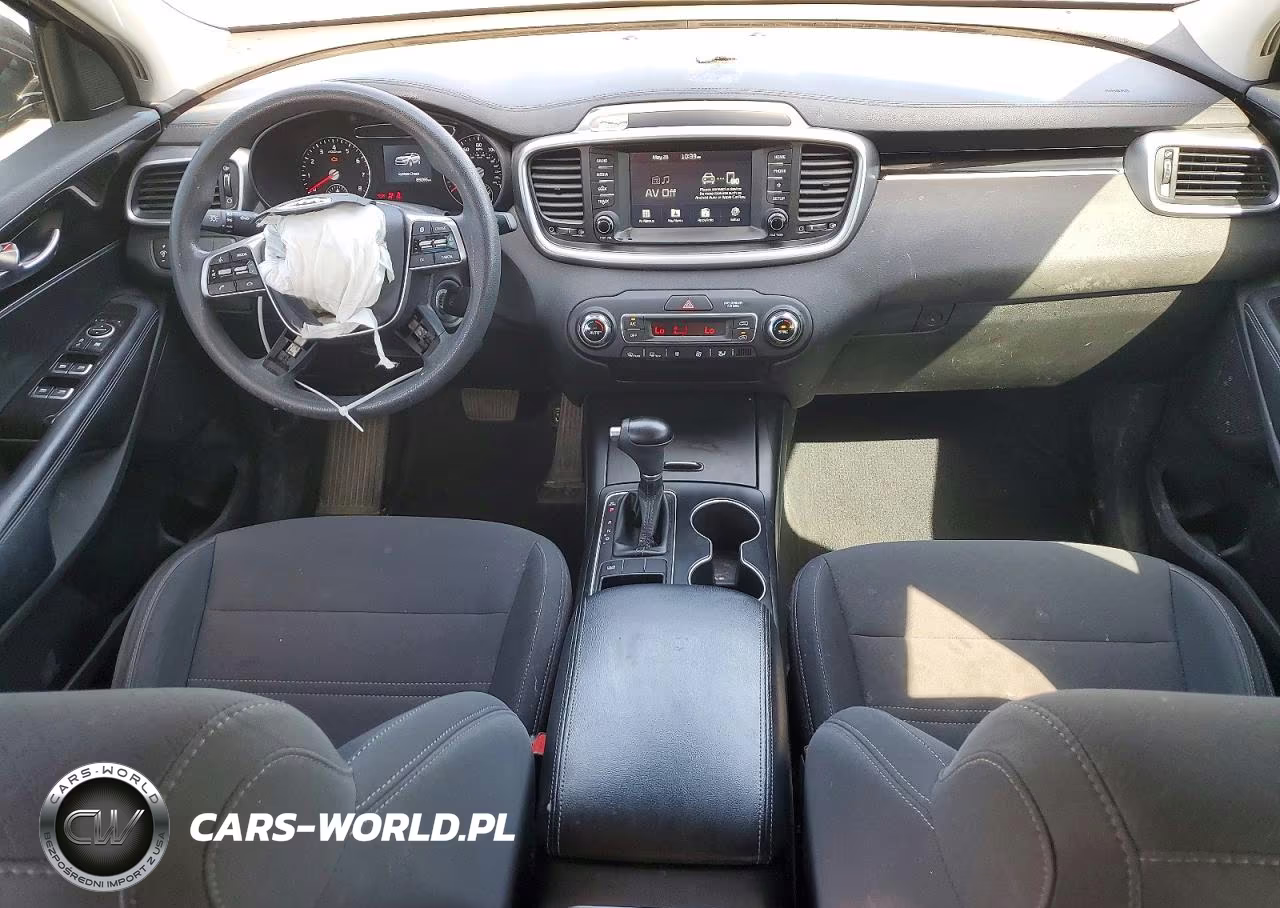 2019 Kia Sorento Lx V6 VIN:5XYPG4A51KG468313 - 8