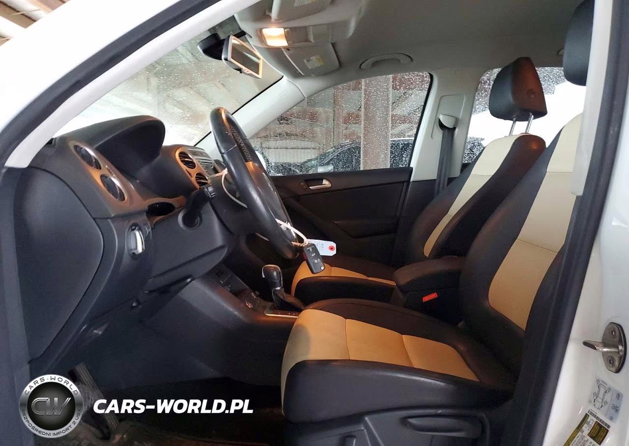 2016 Volkswagen Tiguan S VIN:WVGAV7AX9GW602022 - 7