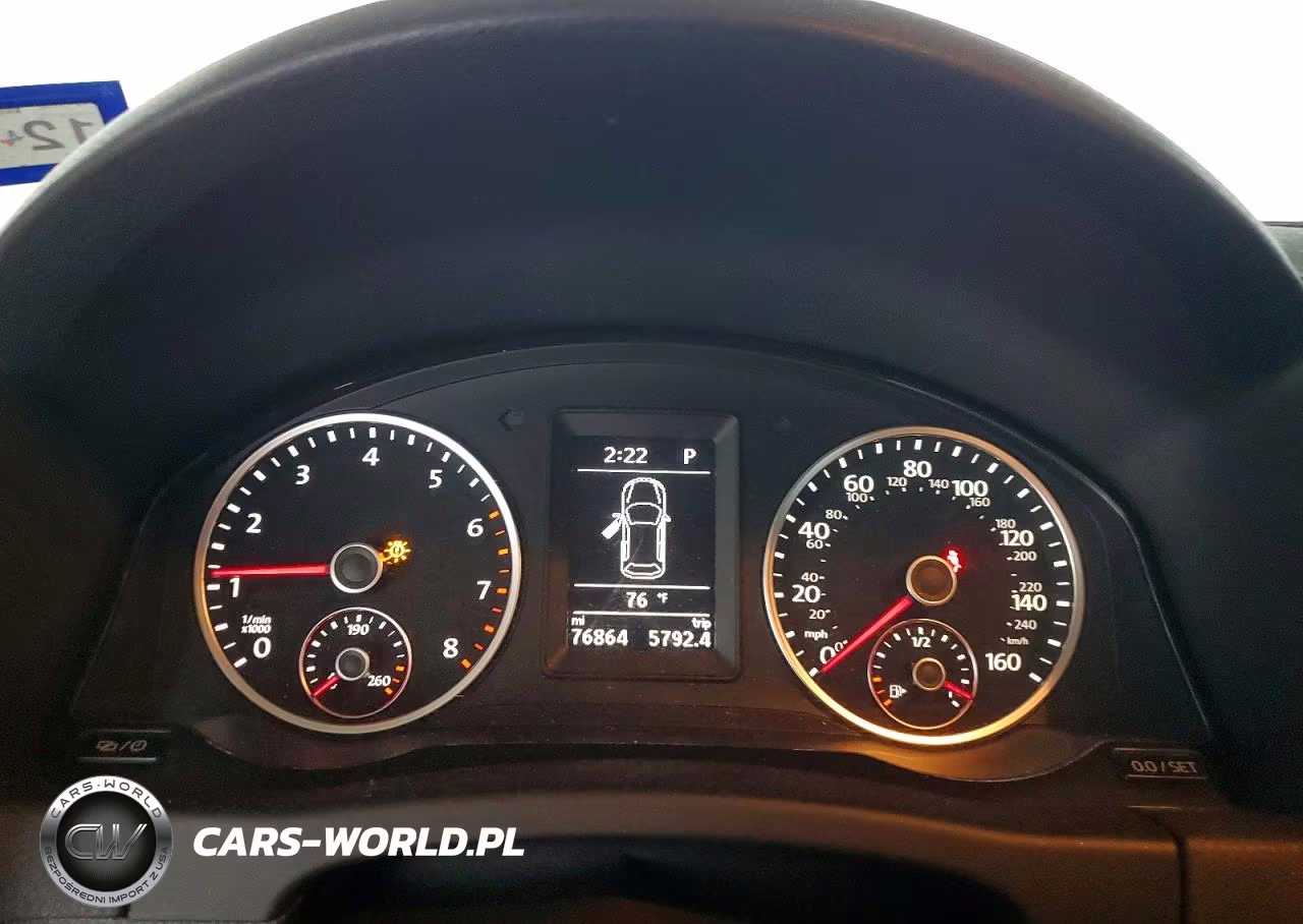 2016 Volkswagen Tiguan S VIN:WVGAV7AX9GW602022 - 9
